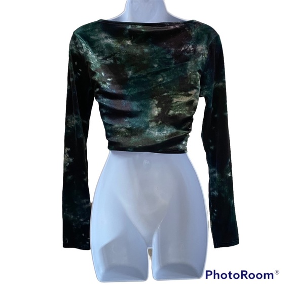 BDG Urban Outfitters Velvet Crop Top - Picture 4 of 10